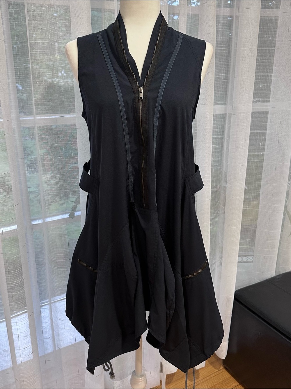 Gracia Women’s Dark Navy Asymmetric Dress with Gold Zipper Size M